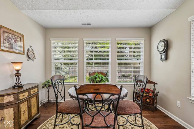 6912 Trophy Lane, Noblesville, IN 46062