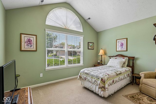6912 Trophy Lane, Noblesville, IN 46062
