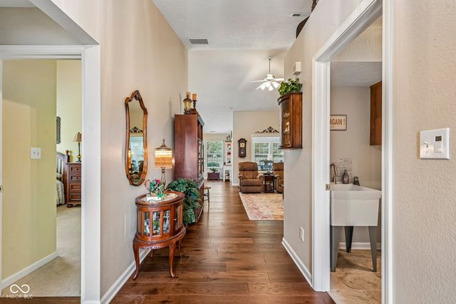 6912 Trophy Lane, Noblesville, IN 46062