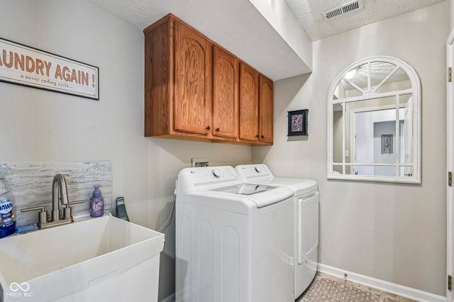 6912 Trophy Lane, Noblesville, IN 46062