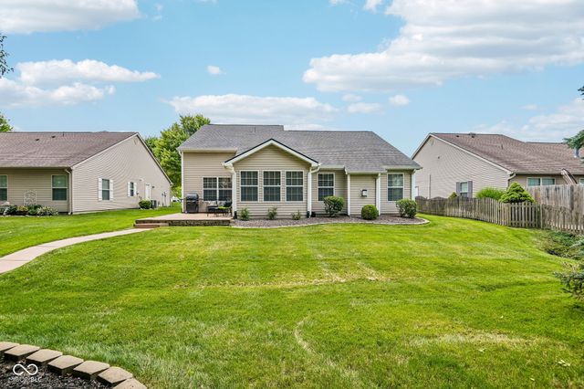 6912 Trophy Lane, Noblesville, IN 46062