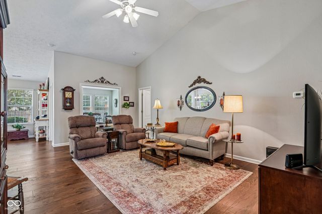 6912 Trophy Lane, Noblesville, IN 46062