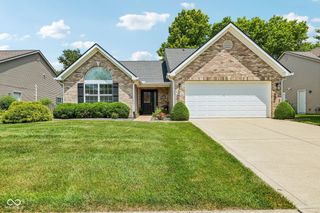 6912 Trophy Lane, Noblesville, IN 46062