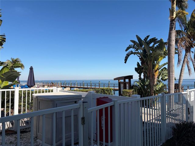 4836 SNOOK DRIVE SE C, St Petersburg, FL 33705