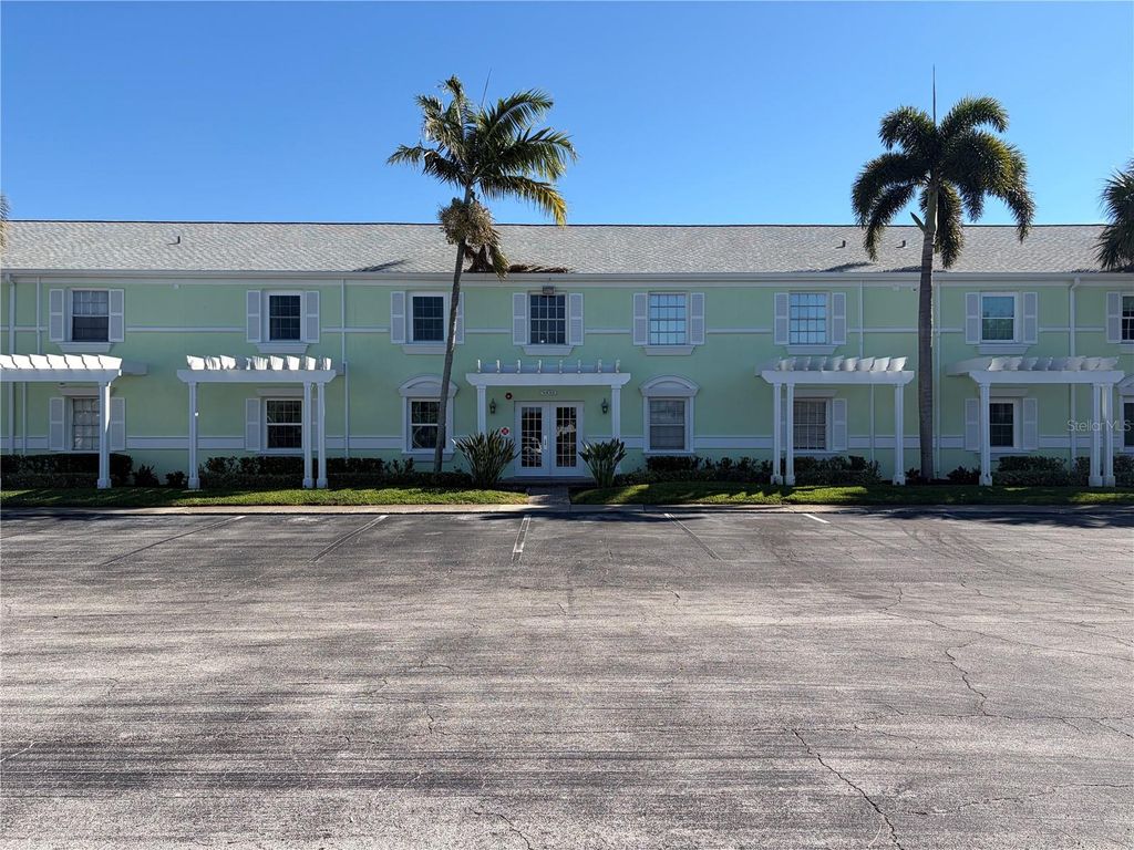 4836 SNOOK DRIVE SE C, St Petersburg, FL 33705