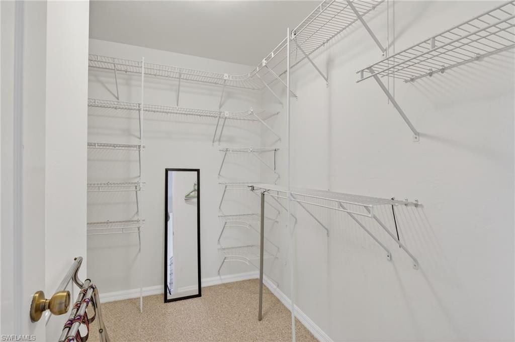 Image 18 of property listing at 2123 SW 49th TER, Cape Coral, FL 33914