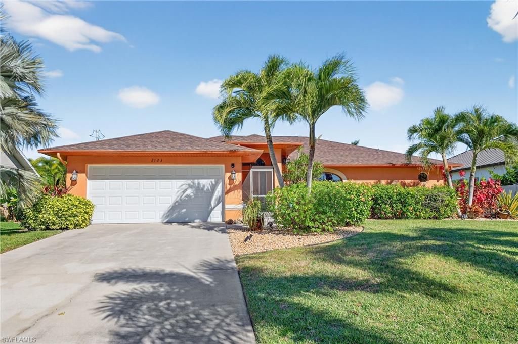 Image 2 of property listing at 2123 SW 49th TER, Cape Coral, FL 33914