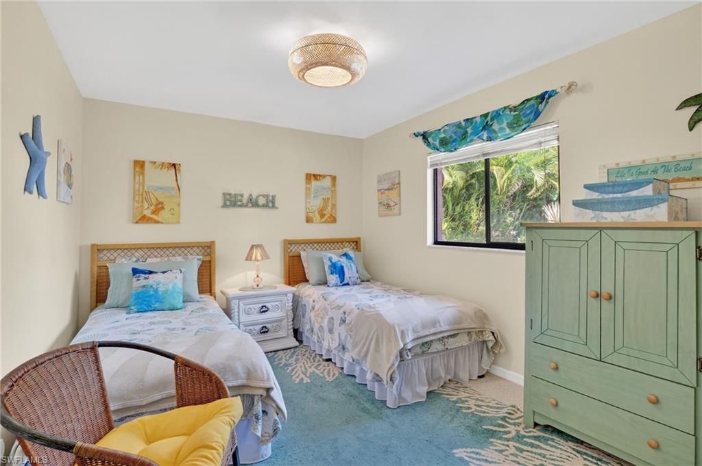 Image 24 of property listing at 2123 SW 49th TER, Cape Coral, FL 33914