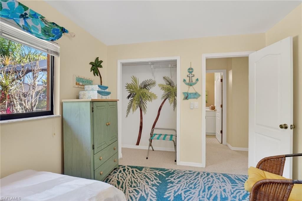 Image 26 of property listing at 2123 SW 49th TER, Cape Coral, FL 33914