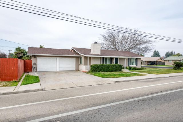 1175 N Frankwood Avenue, Reedley, CA 93654