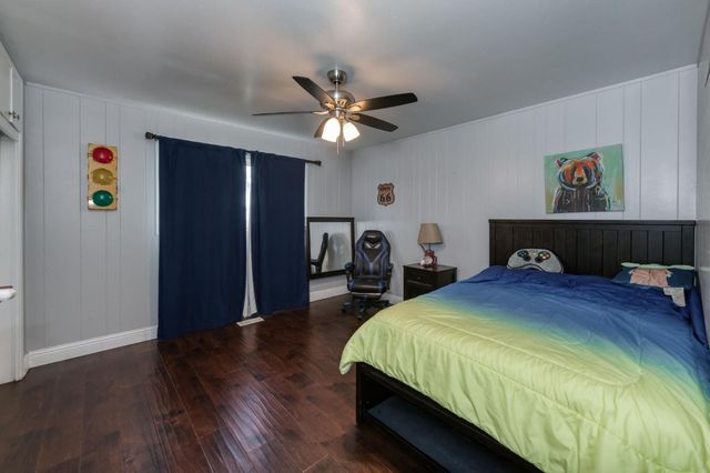 1175 N Frankwood Avenue, Reedley, CA 93654