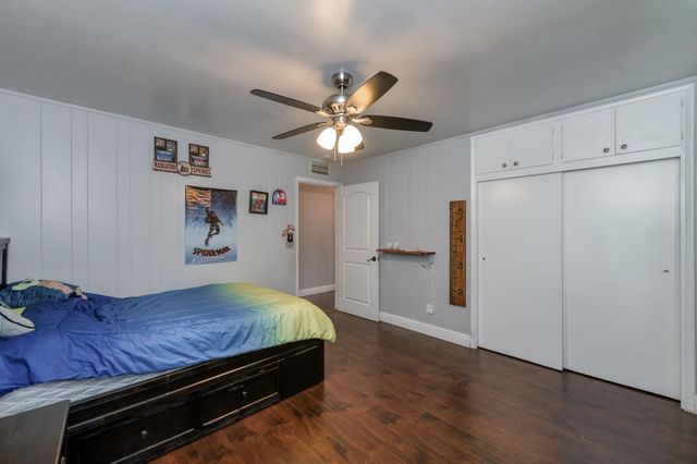 1175 N Frankwood Avenue, Reedley, CA 93654