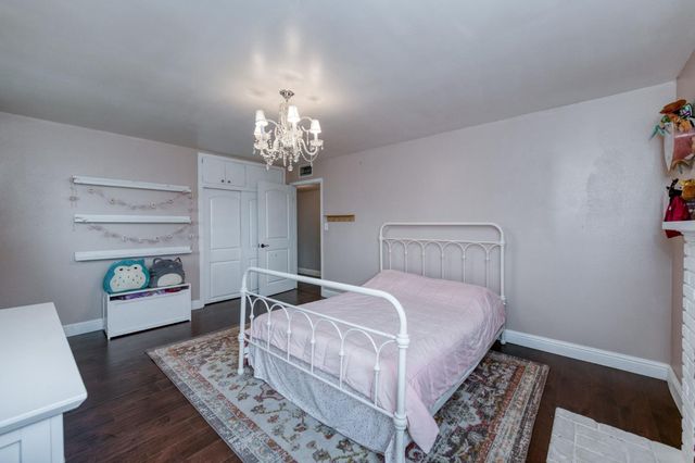 1175 N Frankwood Avenue, Reedley, CA 93654