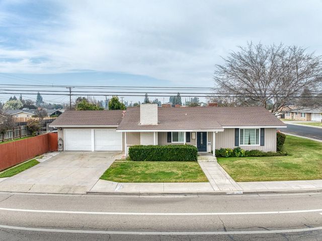 1175 N Frankwood Avenue, Reedley, CA 93654