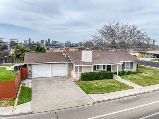 1175 N Frankwood Avenue, Reedley, CA 93654