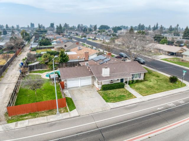 1175 N Frankwood Avenue, Reedley, CA 93654