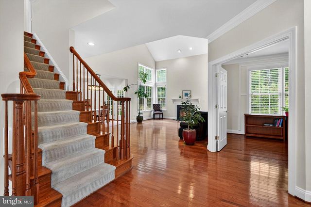 44021 RIVERPOINT DR, Leesburg, VA 20176