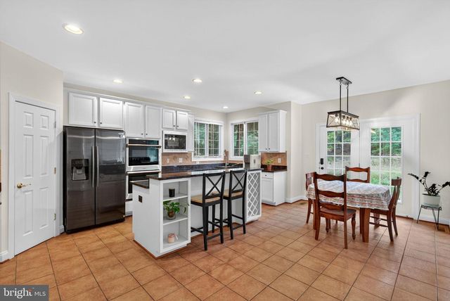 44021 RIVERPOINT DR, Leesburg, VA 20176