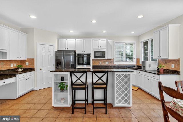 44021 RIVERPOINT DR, Leesburg, VA 20176