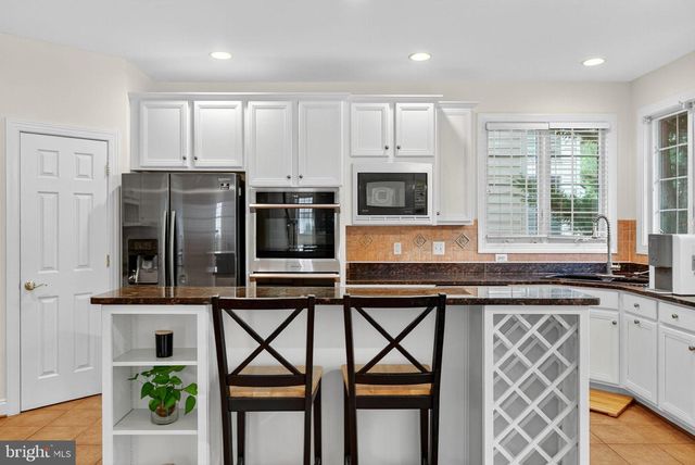 44021 RIVERPOINT DR, Leesburg, VA 20176