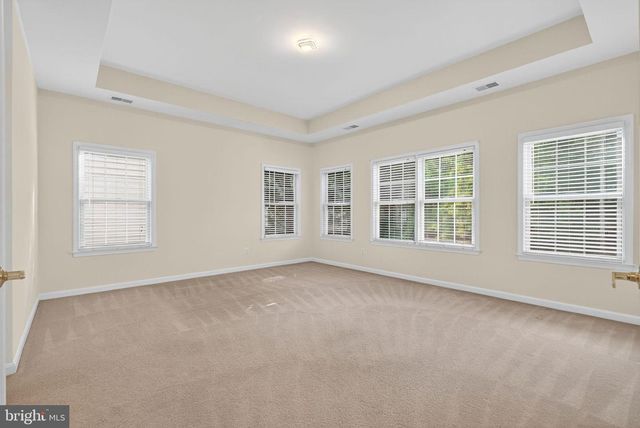 44021 RIVERPOINT DR, Leesburg, VA 20176