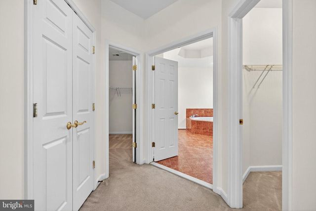 44021 RIVERPOINT DR, Leesburg, VA 20176