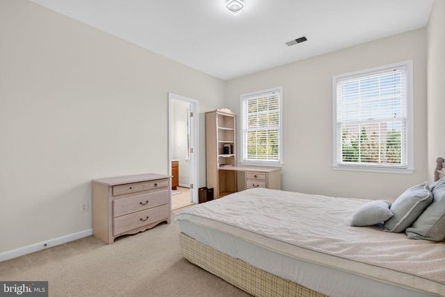 44021 RIVERPOINT DR, Leesburg, VA 20176