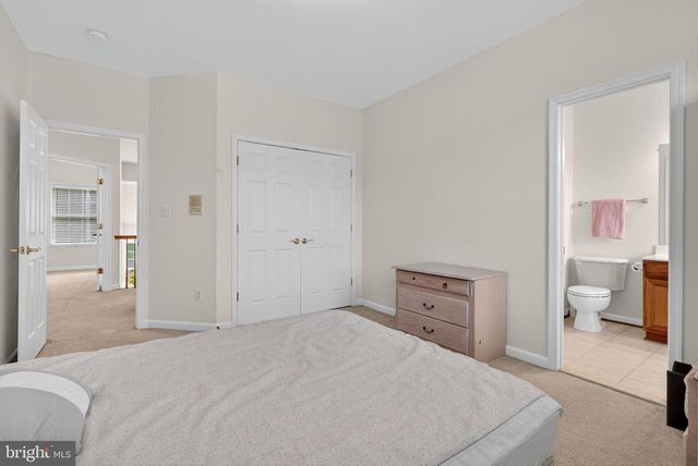 44021 RIVERPOINT DR, Leesburg, VA 20176