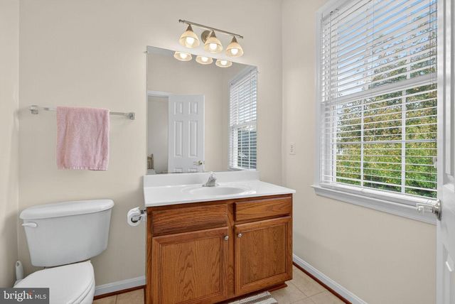 44021 RIVERPOINT DR, Leesburg, VA 20176