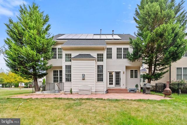 44021 RIVERPOINT DR, Leesburg, VA 20176