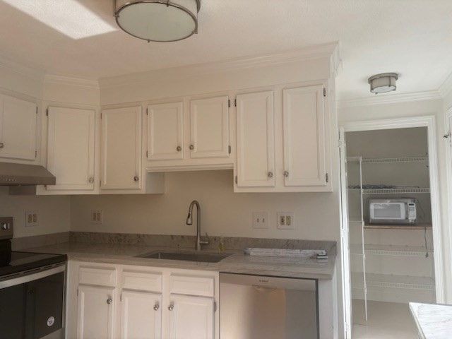 25 Merrimac 25, Woburn, MA 01801
