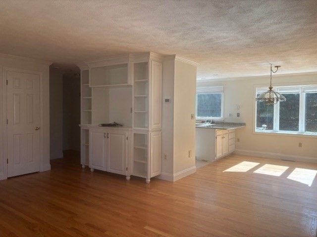25 Merrimac 25, Woburn, MA 01801