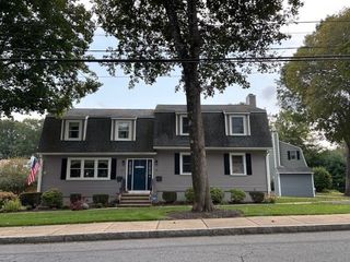 25 Merrimac 25, Woburn, MA 01801