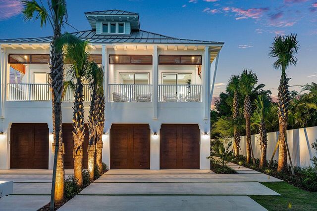 909 Bond Way, Delray Beach, FL 33483