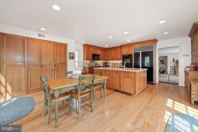 818 BURROWS RUN RD, Chadds Ford, PA 19317