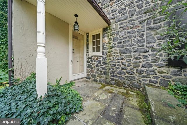 818 BURROWS RUN RD, Chadds Ford, PA 19317