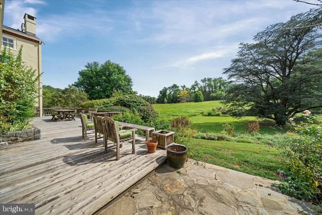 818 BURROWS RUN RD, Chadds Ford, PA 19317
