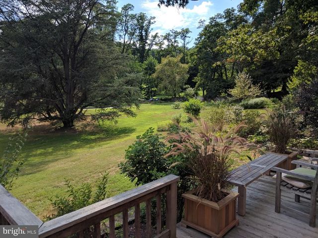 818 BURROWS RUN RD, Chadds Ford, PA 19317