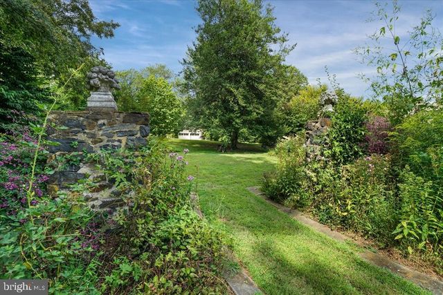 818 BURROWS RUN RD, Chadds Ford, PA 19317