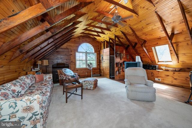 818 BURROWS RUN RD, Chadds Ford, PA 19317