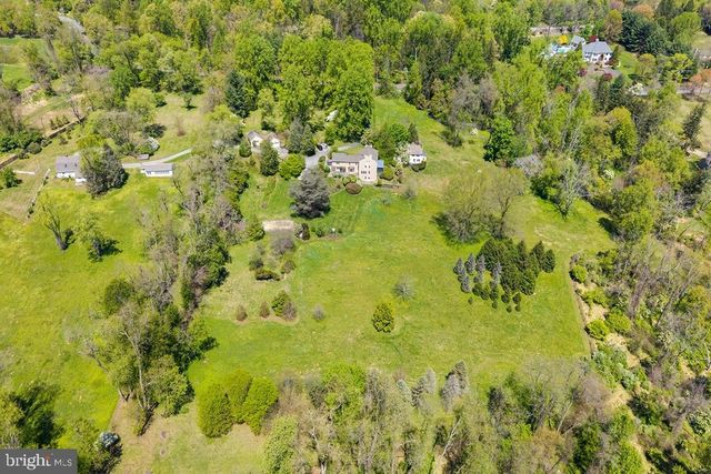 818 BURROWS RUN RD, Chadds Ford, PA 19317