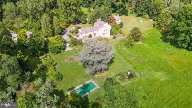 818 BURROWS RUN RD, Chadds Ford, PA 19317