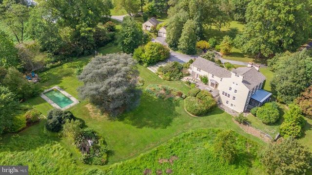 818 BURROWS RUN RD, Chadds Ford, PA 19317