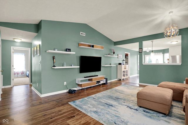 10860 Vanguard Lane, Indianapolis, IN 46234