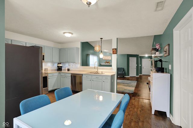 10860 Vanguard Lane, Indianapolis, IN 46234