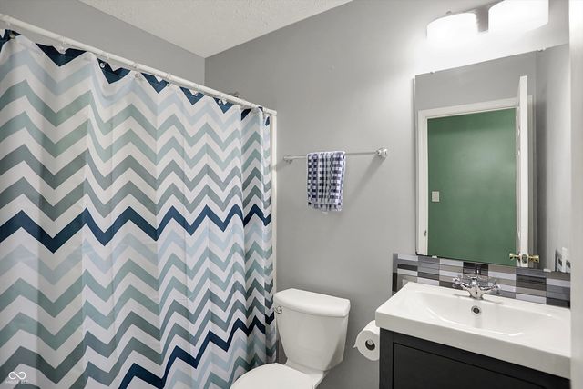 10860 Vanguard Lane, Indianapolis, IN 46234