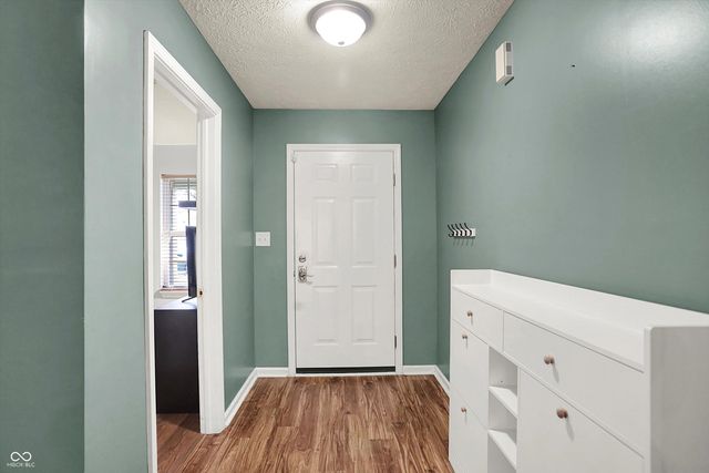 10860 Vanguard Lane, Indianapolis, IN 46234