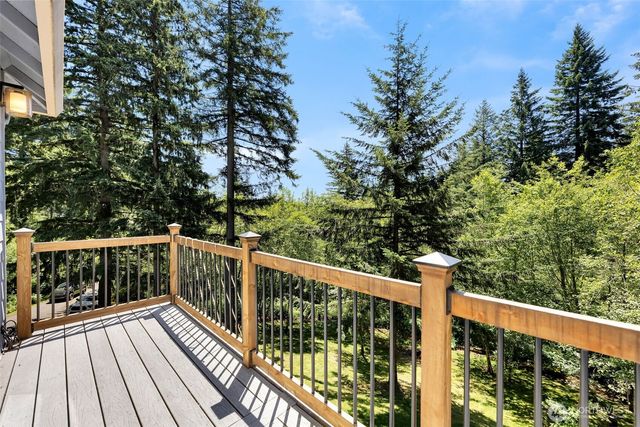 15212 NE Winsor Drive, Brush Prairie, WA 98606
