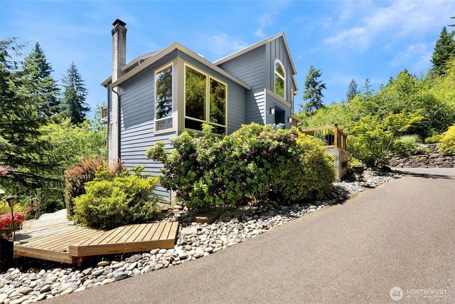 15212 NE Winsor Drive, Brush Prairie, WA 98606