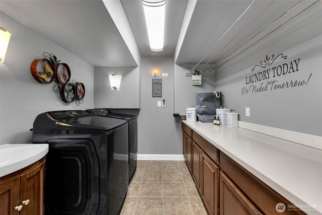15212 NE Winsor Drive, Brush Prairie, WA 98606